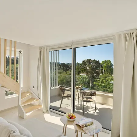 Lemon Garden Arillas *