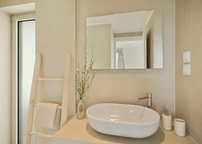 Lemon Garden Arillas